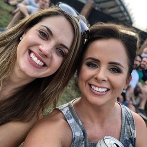 Meet your Posher, Whitney